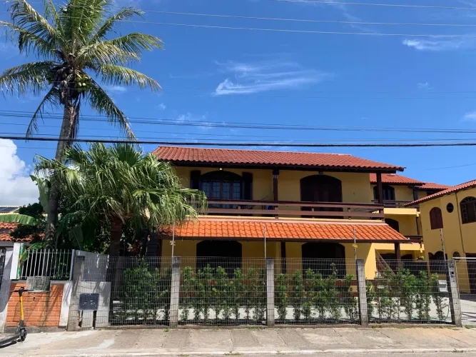 Aluguel mensal apartamento 1 quarto em Canasvieiras até dezembro.
