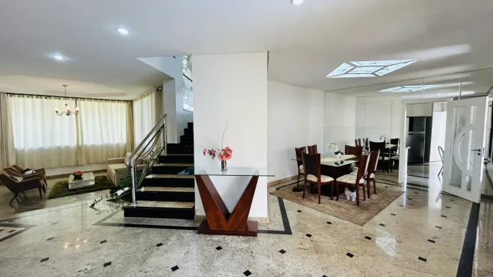 Casa de condomínio sobrado para venda com 369 metros quadrados com 3 quartos