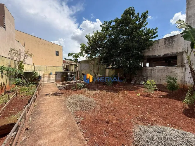 Terreno à venda, 391 m² por R$ 370.000 - Jardim Rebouças - Maringá/PR