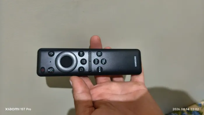 Vende semi-novo funcionando perfeitamente controle remoto BN59-01432A TM2360E para