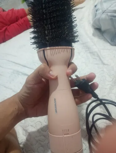 Escova secadora 