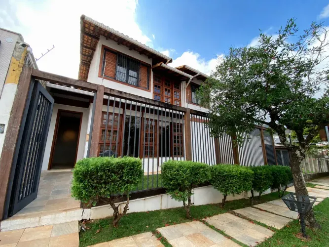 Imóvel para venda possui 290 metros quadrados com 4 quartos em Belvedere - Belo Horizonte