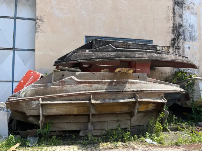 Vendo-se forma de Lancha 22 pés