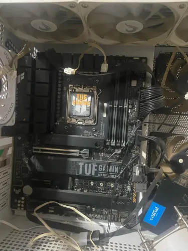 Kit gamer X670E-plus +gabinete +fonte +Water cooler+ SSD+M.2+ teclado e mouse