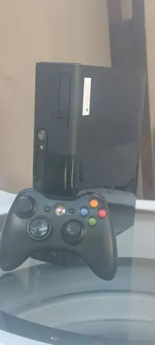 Xbox 360 super Slim desbloqueado