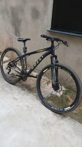 Bicicleta COLLI revisada
