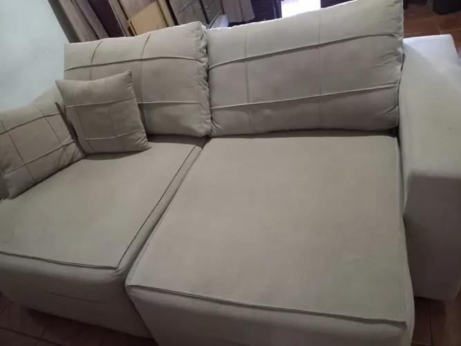 Vende-se Sofá Retrátil-Disponível