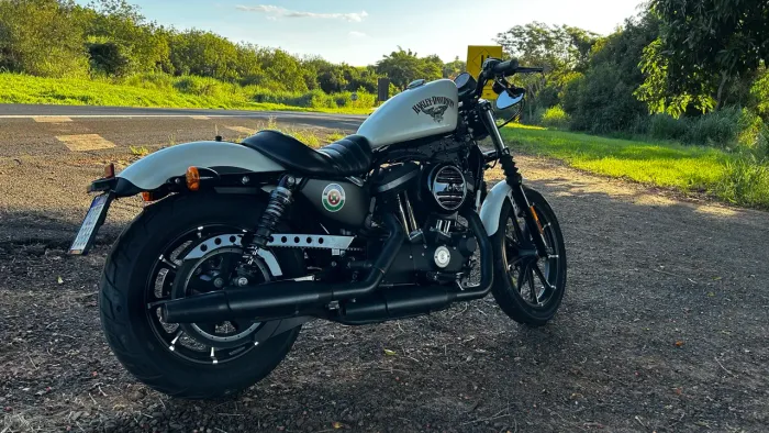Iron 883