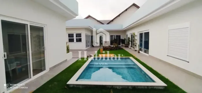 Linda casa no Thai Residence com 5/4 296 m² - venda por R$ 2.000.000 ou aluguel por R$ 7.5