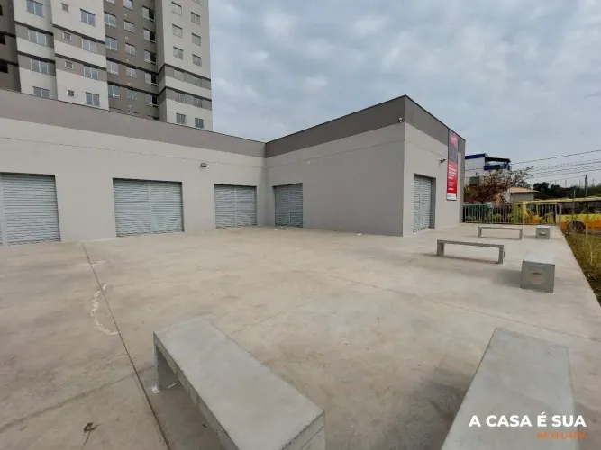 Lojas em empreendimento novo, na região do Barreiro em Belo Horizonte.