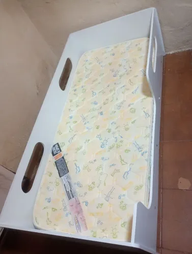 Vendo cama montessoriana