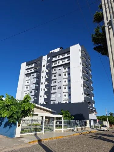 Apartamento para Alugar no Centro de Imbituba - 66 m² | Vista Parcial para o Mar