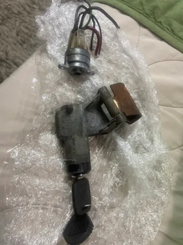 Cilindro e trava direção c/ chaves comutador vw gol voyage etc 1985 há 1987