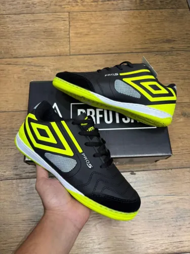 Chuteira Pro5 Umbro
