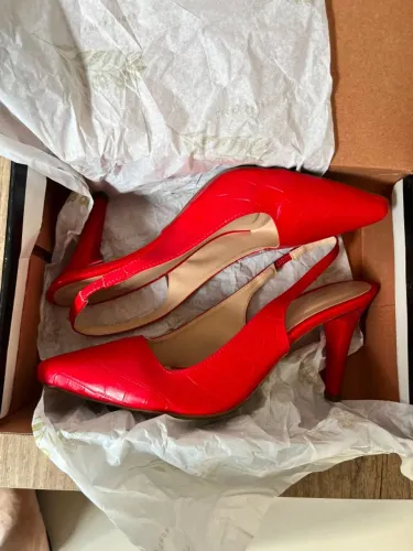 Scarpin mod Chanel Vermelho Novo - Número 39