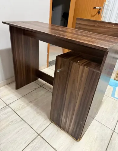 ESCRIVANINHA CONSERVADA 