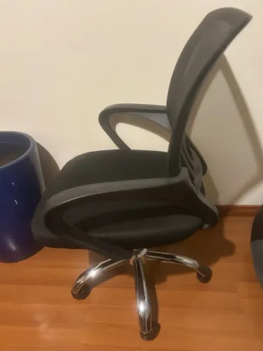 Cadeira de Escritório Giratória