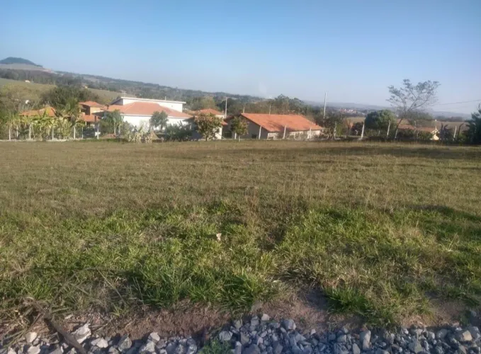 Compre agora terreno lindo em Porangaba