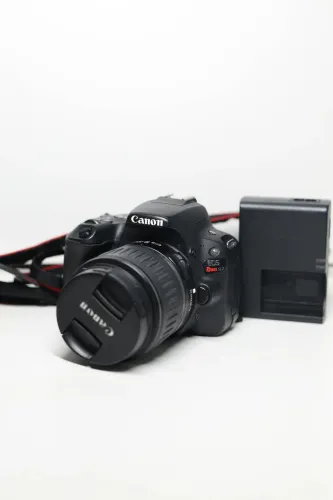 Canon Sl2 com 18-55