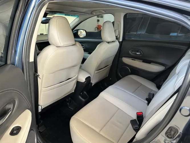 Honda HR-V Touring 1.5 TB 16V 5P Aut. 2021