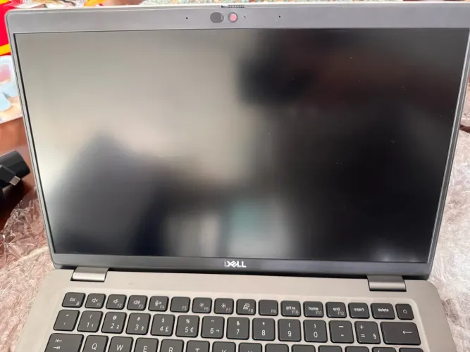 Notebook Dell Latitude 5420 | i5 11ª Geração | 16GB RAM | SSD 238GB | Excelente estado