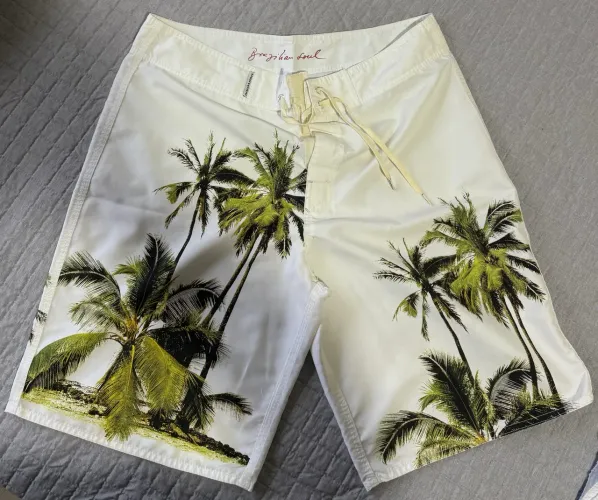Bermudas Osklen