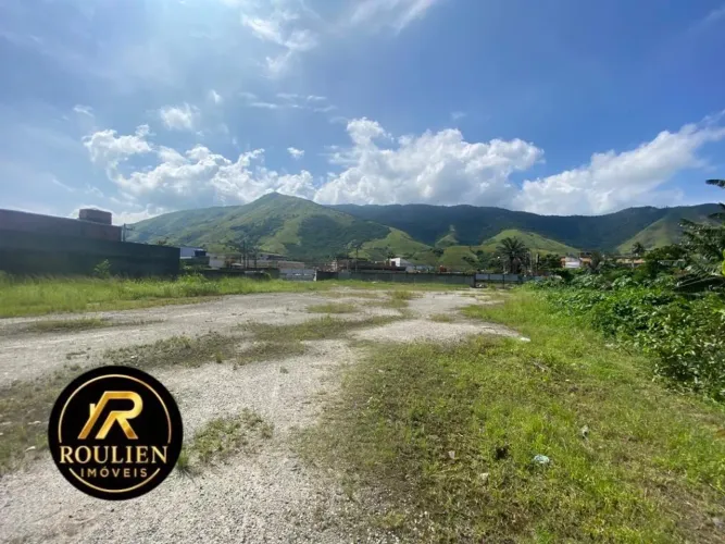 Terreno comercial de 28.668 m² à venda em Nova Iguaçu-RJ, no bairro Valverde: oportunidade
