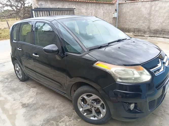 Citroen C3 Picasso GLX 1.5 Flex 8V 5P Mec. 2013