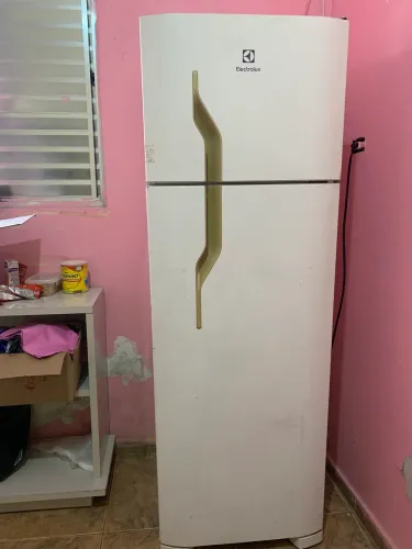 Geladeira Eletrolux