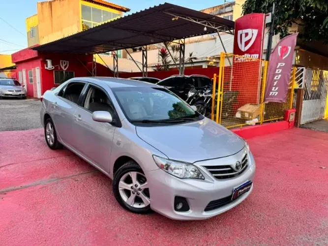 Toyota Corolla GLI 1.8 Flex 16V Aut. 2012