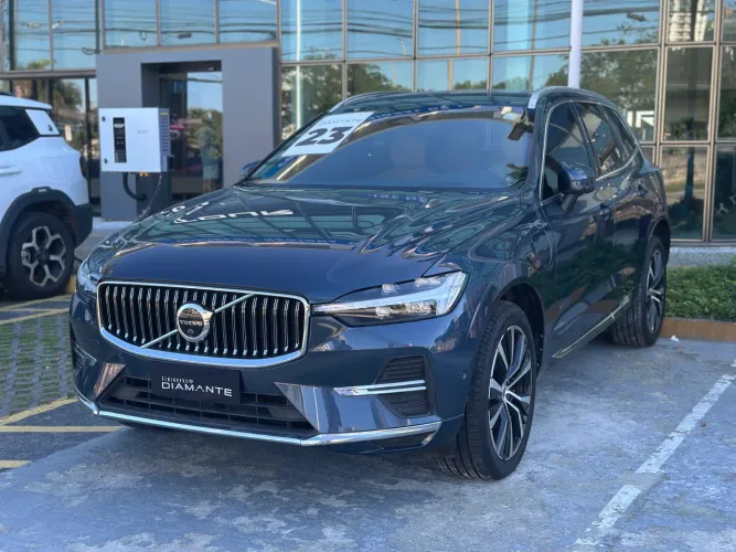 Volvo XC-60 T-8 Ultimate 2.0 AWD (híbrido) 2023
