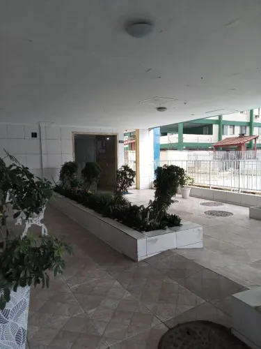 Apartamento em Madureira excelente localização. 