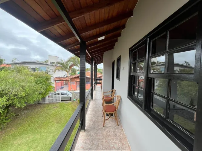 Alugo Anual Barra da Lagoa 