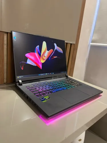 Notebook Gamer Rog Strix, Core i9-13980Hx + RTX 4060 + 32Gb ! Com garantia