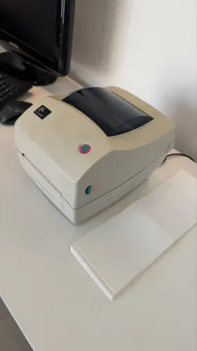 Impressora térmica Zebra GC420t de etiquetas para ecommerce e marketplaces