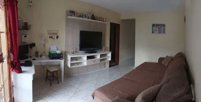 Duas casas próximo de tudo em Paul vila velha.