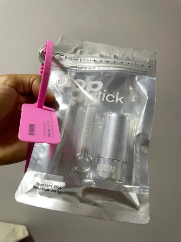 M-BOOM Blush POP STICK Baby Pink/Rosa Claro 6g