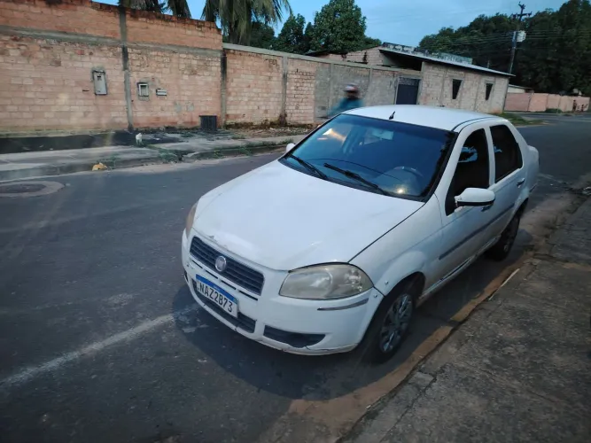 Fiat Siena EL 1.0 MPI Fire Flex 8V 4P 2010