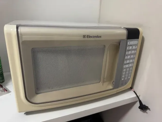 MICROONDAS ELECTROLUX