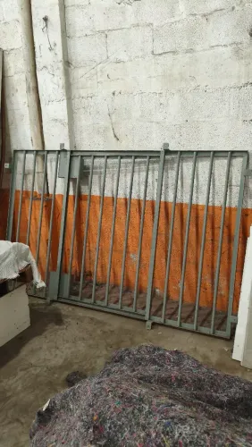 Grade de janela 1,31m x 2,10m ENTREGO LEIA