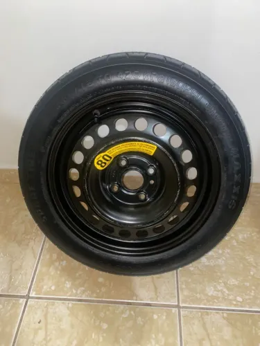 Peneu Estepe fino T125/80D15 
