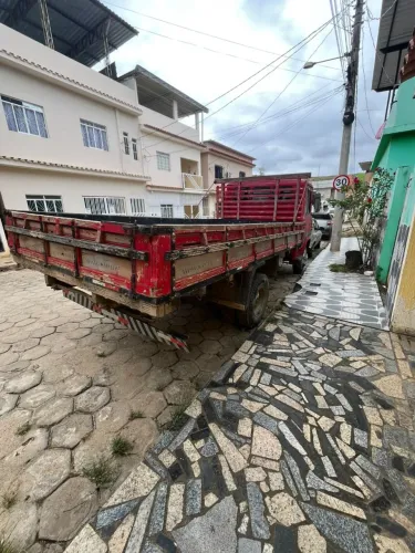 Mercedes benz 608 com carroceria aberta