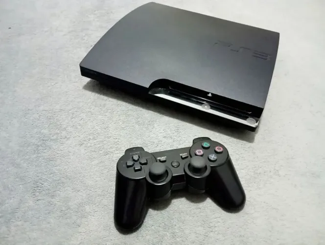 Playstation 3 Slim Desbloqueado! (Aceito Cartão)
