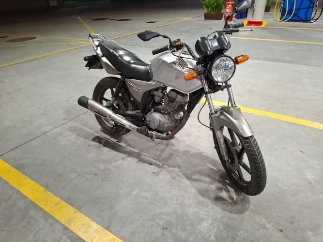 CG TITAN 150 ES