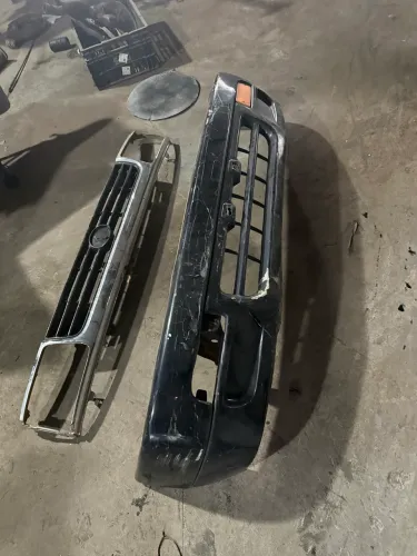Para choque dianteiro Hilux e Sw4 1994 a 2000