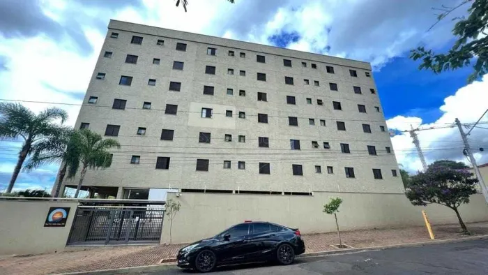 Venda de Apartamentos / Padrão na cidade de Araraquara