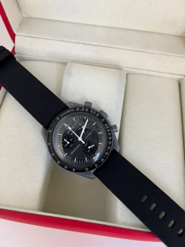 Relógio Omega Swatch