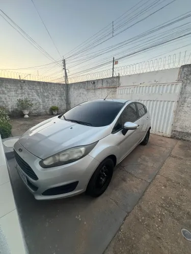 Ford Fiesta 1.5 16V Flex Mec. 5P 2014