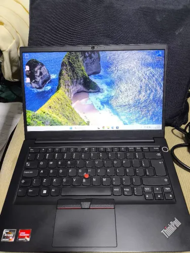 Notebook lenovo ThinkPad e14 gen3 ryzen 5300u 8gb 256nvme