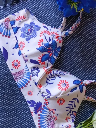 Cropped Florido de amarrar tamanho M